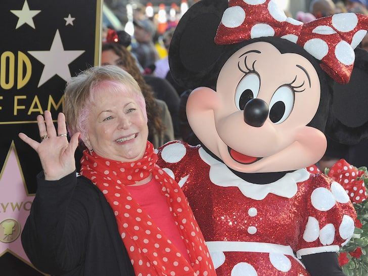 News Photo 1 - America - Cinema - 29720194minni