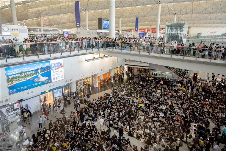 News Photo 1 - Other Countries - Otta Nottathil - 2820195hongkong