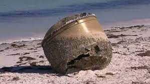 News Photo 1 - Australia - Otta Nottathil - mystery_object_on_australian_coast_can_be_part_of_ISRO_rocket