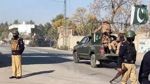 News Photo 1 - Other Countries - Otta Nottathil - pak_suicide_attack